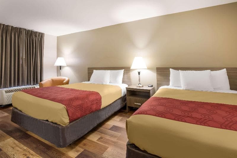 Econo Lodge main