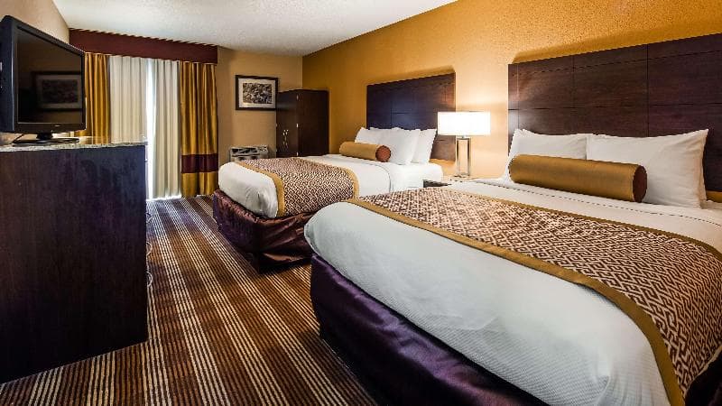 Best Western Cape Cod Hotel 4