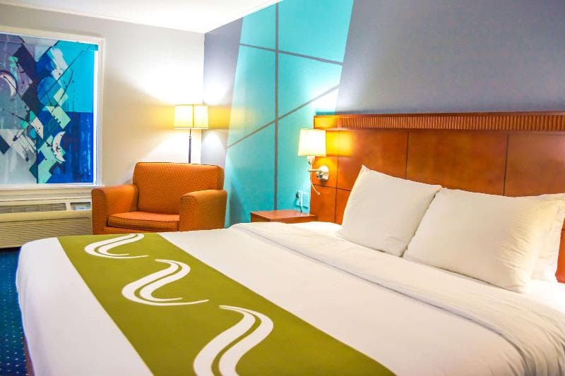 Quality Inn Nashua 4