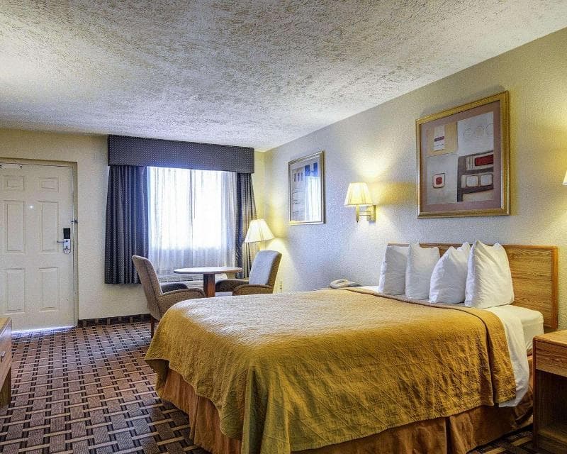 Quality Inn Conway 5