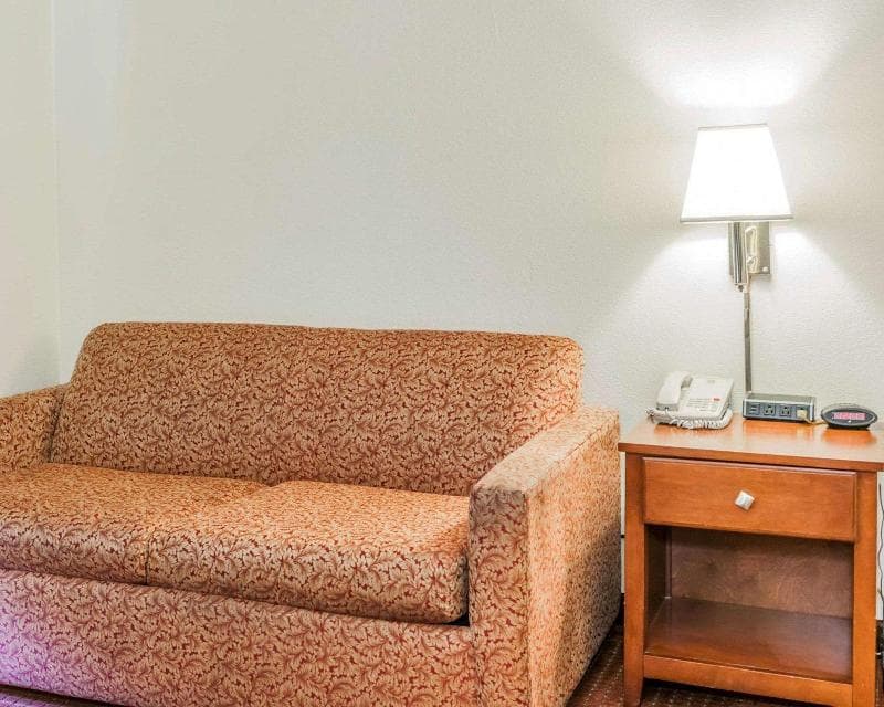 Baymont by Wyndham Indianapolis East photo 1