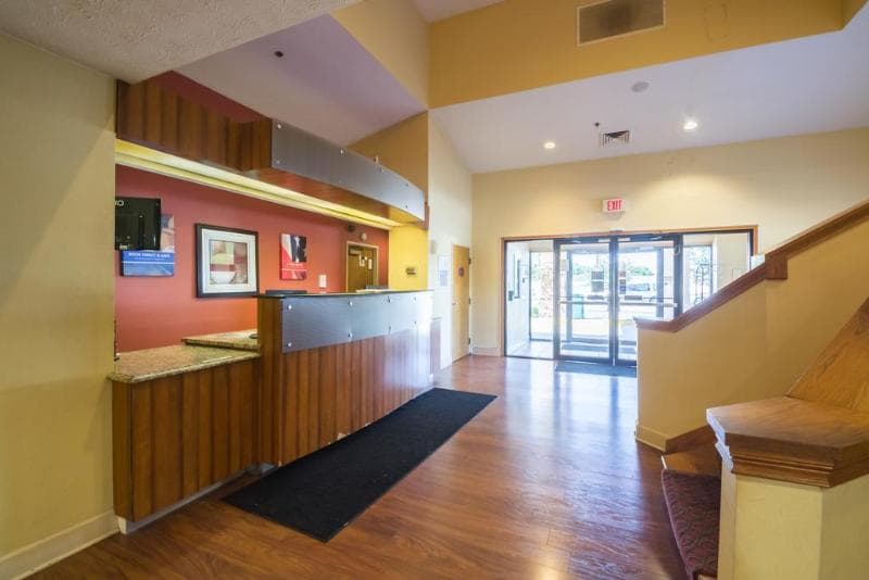 Motel 6 Indianapolis - Airport 3