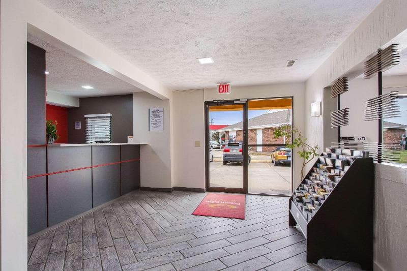 Econo Lodge Olathe - Kansas City 4