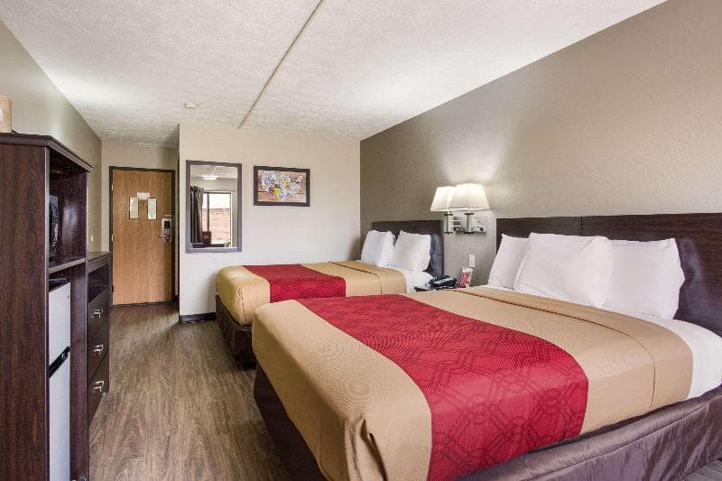 Econo Lodge Olathe - Kansas City 5
