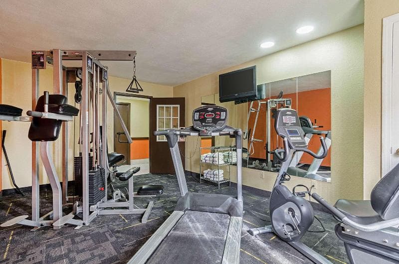 Quality Inn South 2