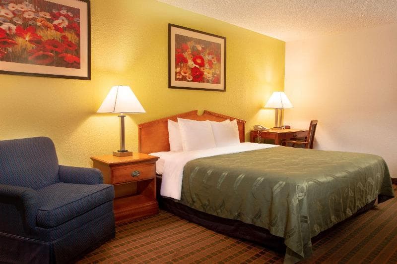Quality Inn at Arlington Highlands 2