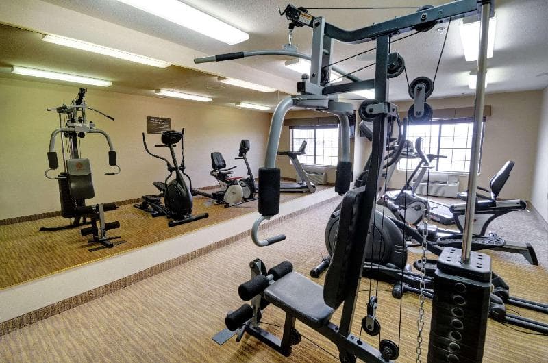 Comfort Inn & Suites 1