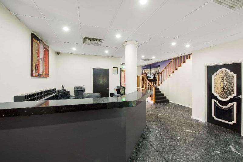 Comfort Inn Dandenong 5