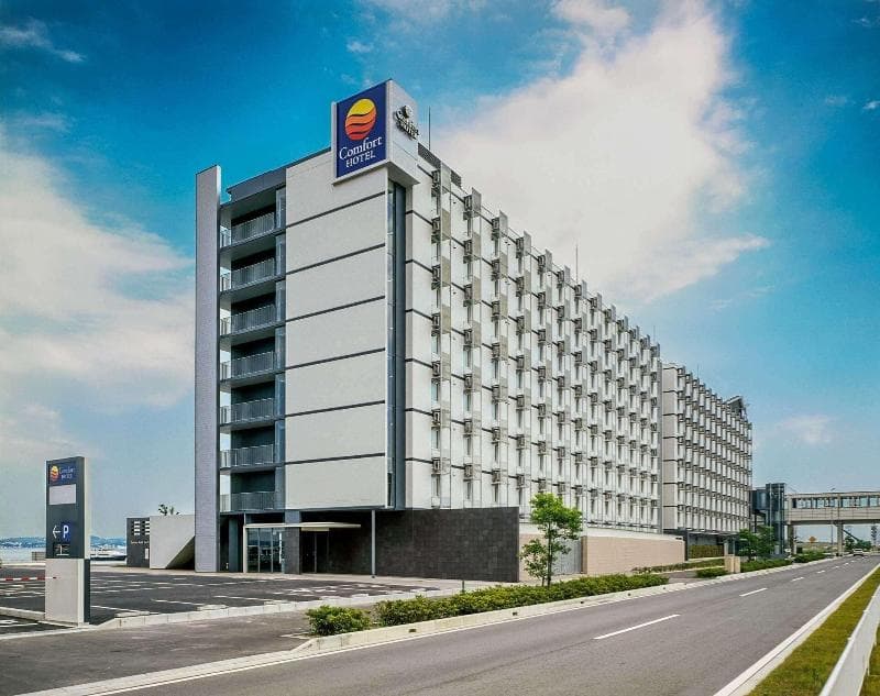 Comfort Hotel Central International Airport photo 1