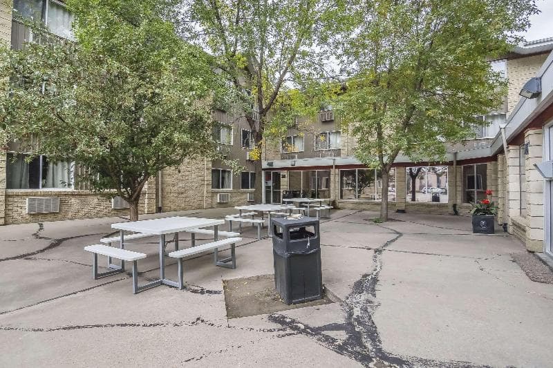 Quality Inn West Edmonton 4