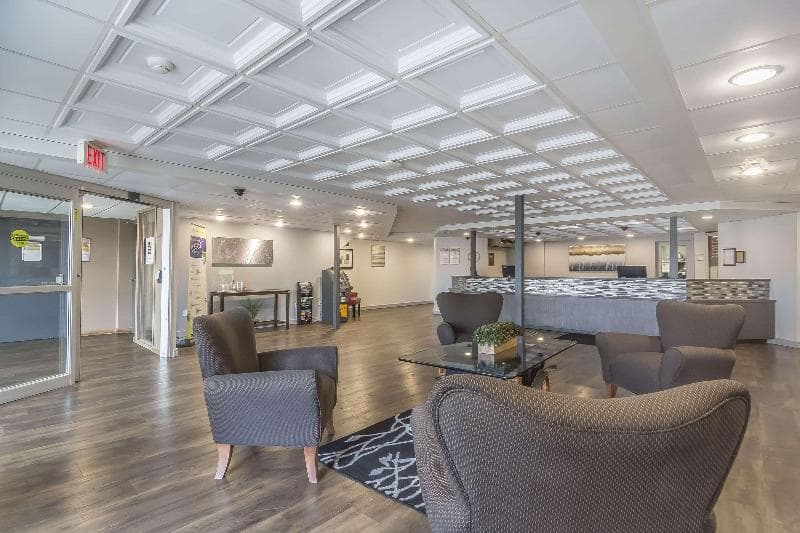 Quality Inn West Edmonton 5