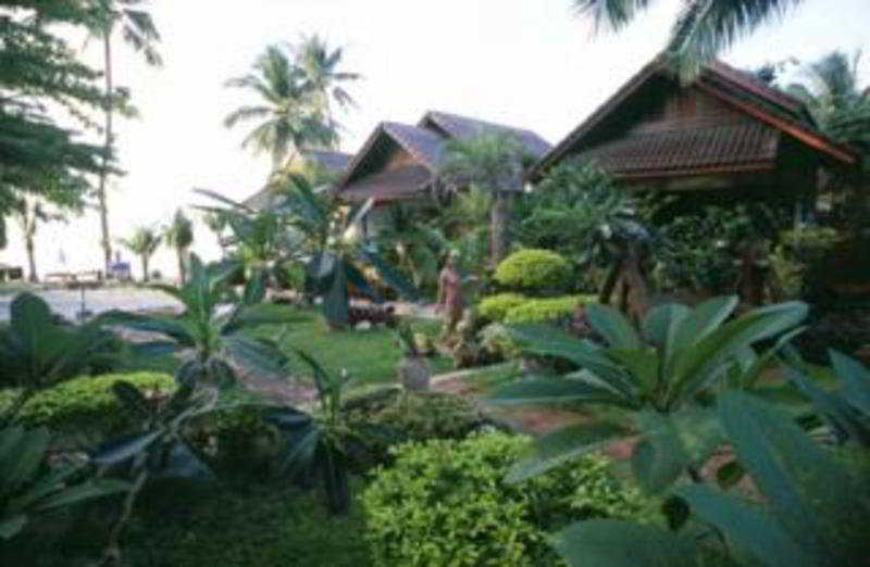 Salad Beach Resort 4