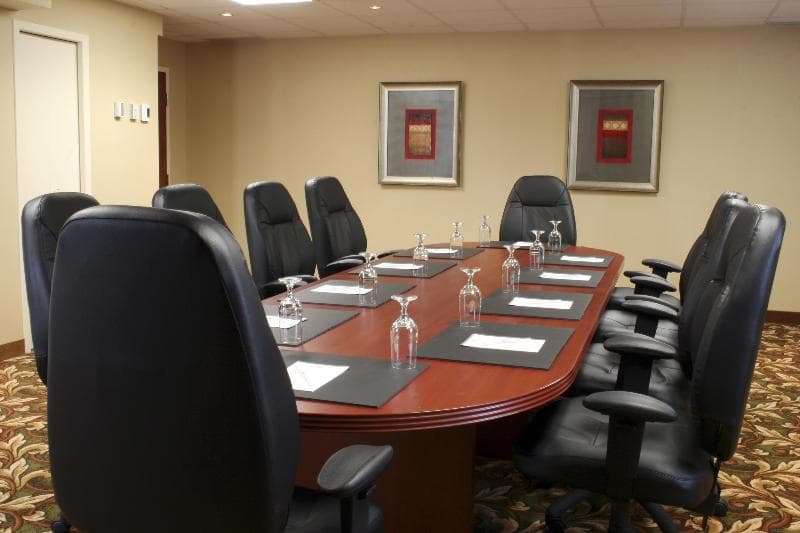 Best Western Plus Gatineau-Ottawa Downtown 5