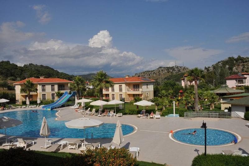 The One Club Hotel 3