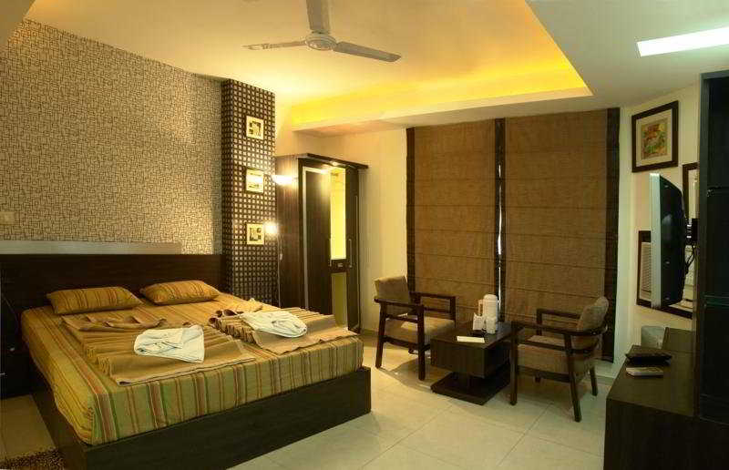 Balaji Deluxe 5