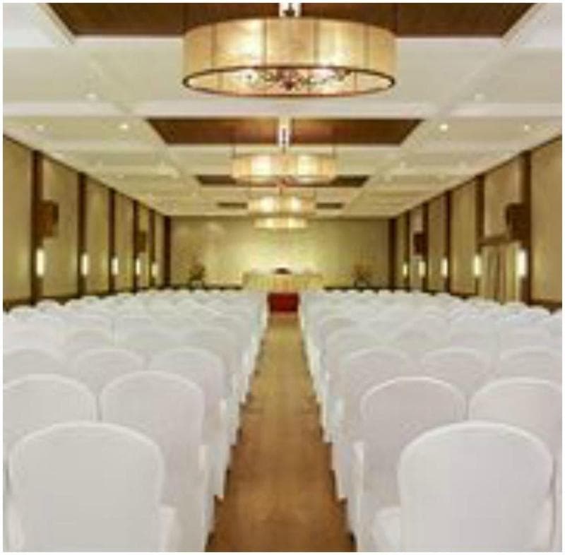 The Gateway Marine Drive, Ernakulam 3