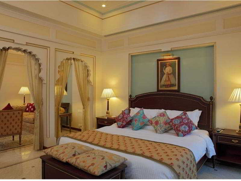 Taj Fateh Prakash Palace 5