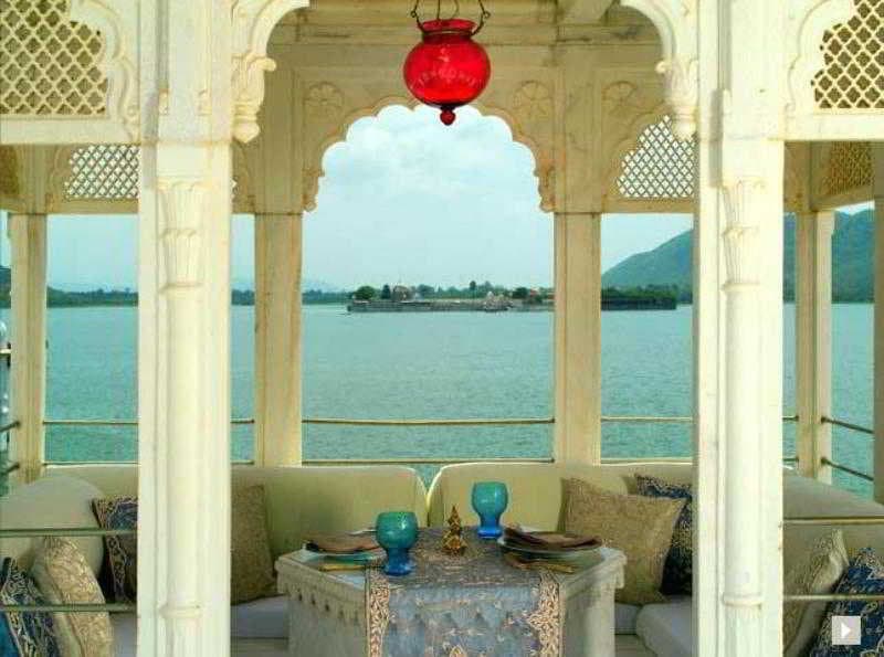 Taj Lake Palace, Udaipur 4
