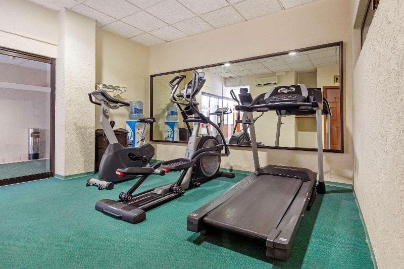 Quality Inn Aguascalientes 2