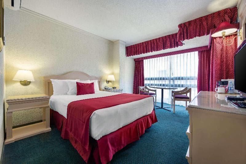 Quality Inn Aguascalientes 3