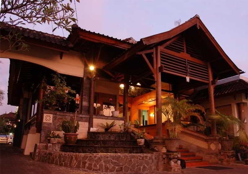 Yulia Village Inn photo 1