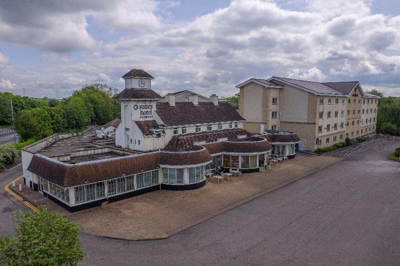 Best Western Premier Suites Hotel & Spa 2