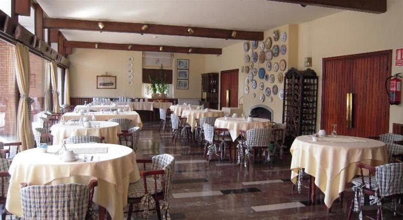 Hotel Alcazar Irun Centro Ciudad photo 1