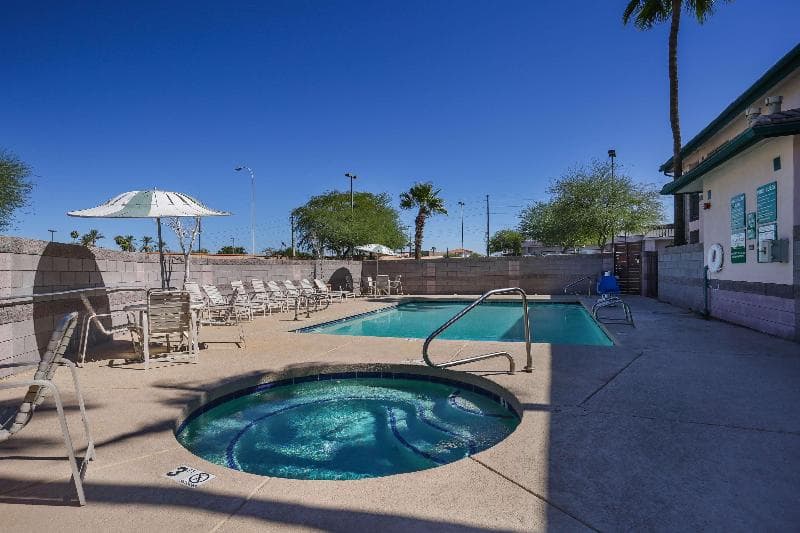 Best Western Superstition Springs Inn 2