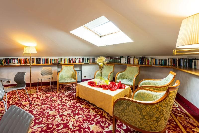 Hotel Mirage, Sure Hotel Collection by Best Western 2
