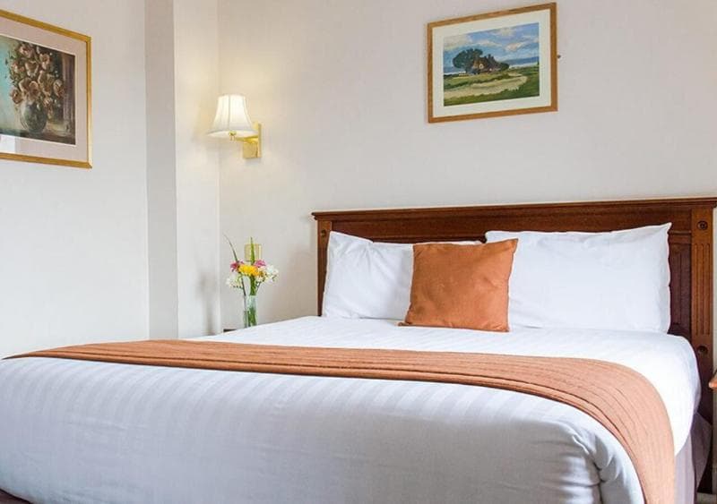 Londonderry Arms Hotel 2