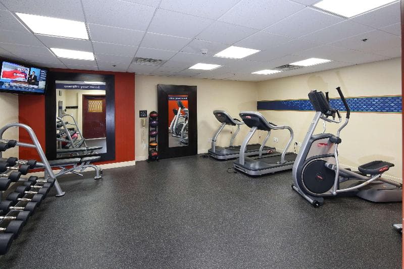 Hampton Inn & Suites Tucson-Mall 5