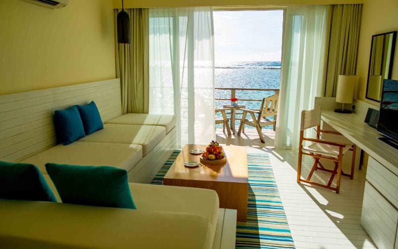 Holiday Inn Resort Kandooma Maldives 5