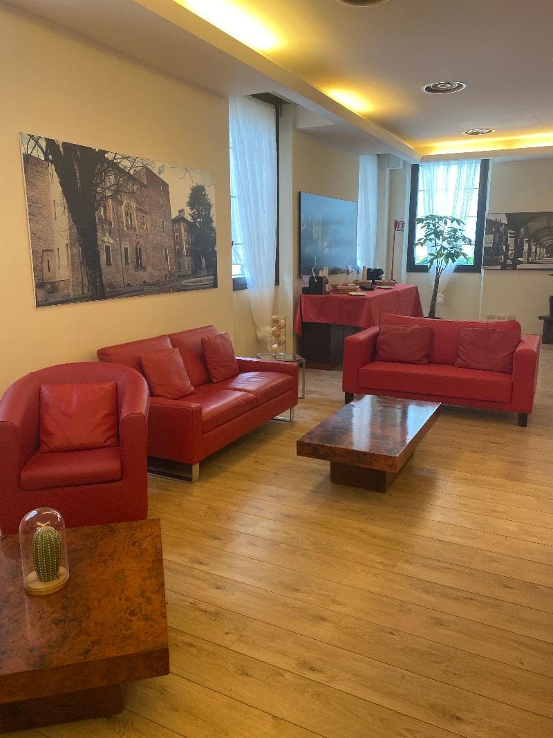 Nuovo Albergo Italia 4