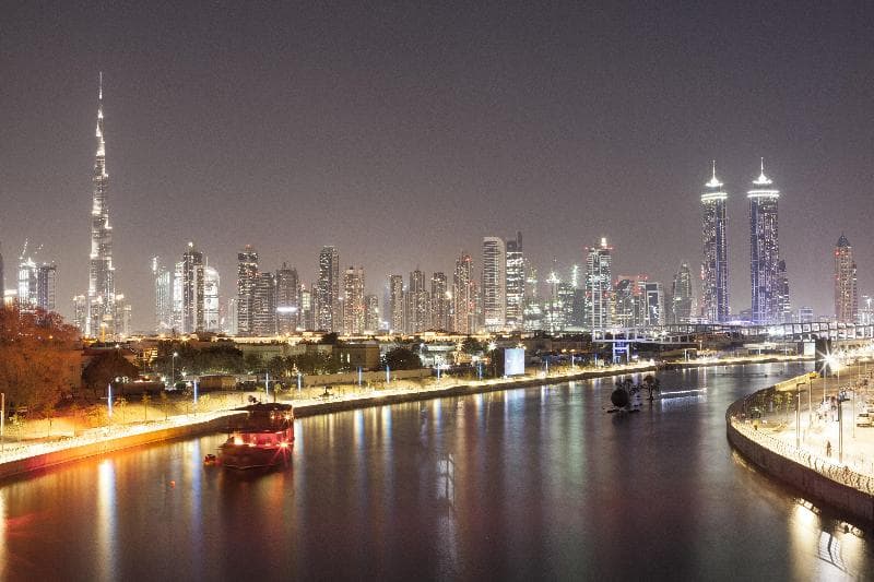 Holiday Inn Express Dubai- Safa Park 3