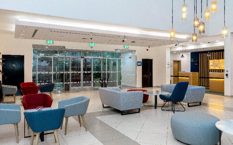 Holiday Inn Express Dubai Jumeirah 1