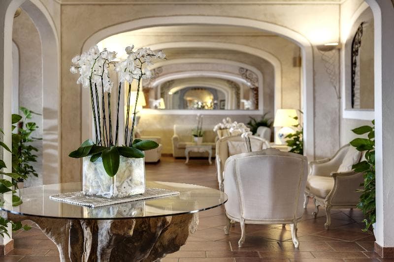 Colonna Resort 5