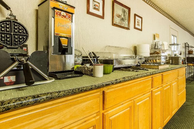 Quality Inn & Suites Silicon Valley 2