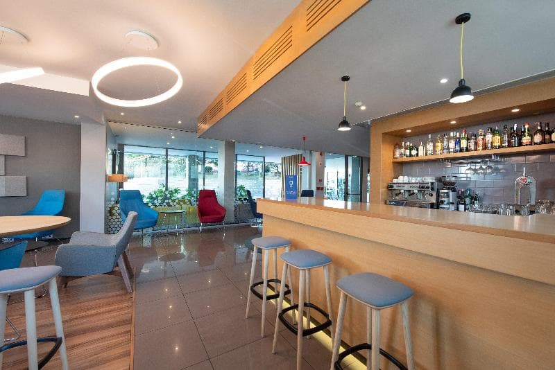Holiday Inn Express Lisbon Airport 2