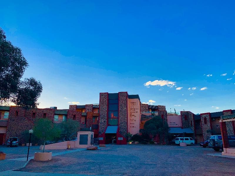 Desert Cave Hotel 4