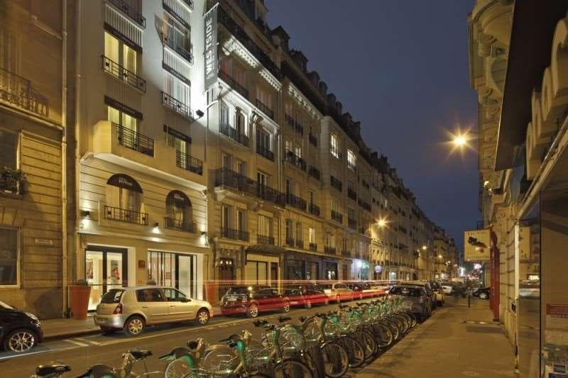 Westside Arc de Triomphe (Adults only) 4