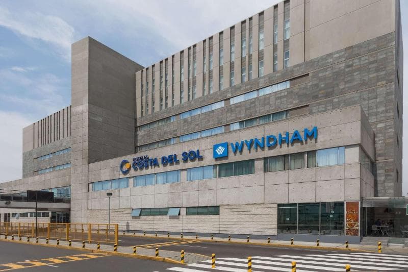 Wyndham Costa del Sol Lima Airport 4