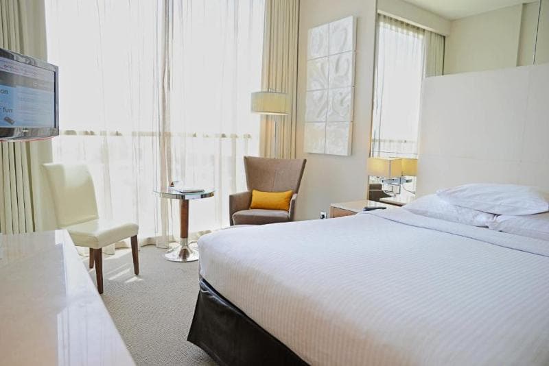 Centro Yas Island 3