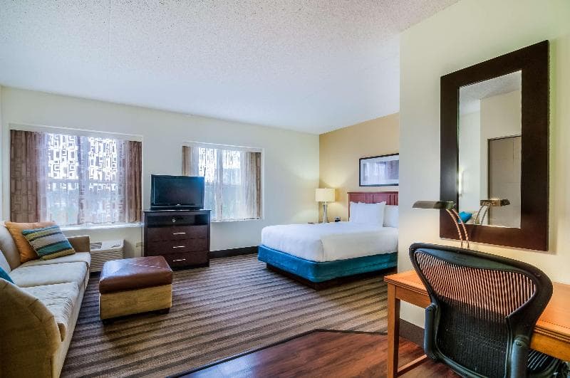 Hyatt House Chicago/Schaumburg 4