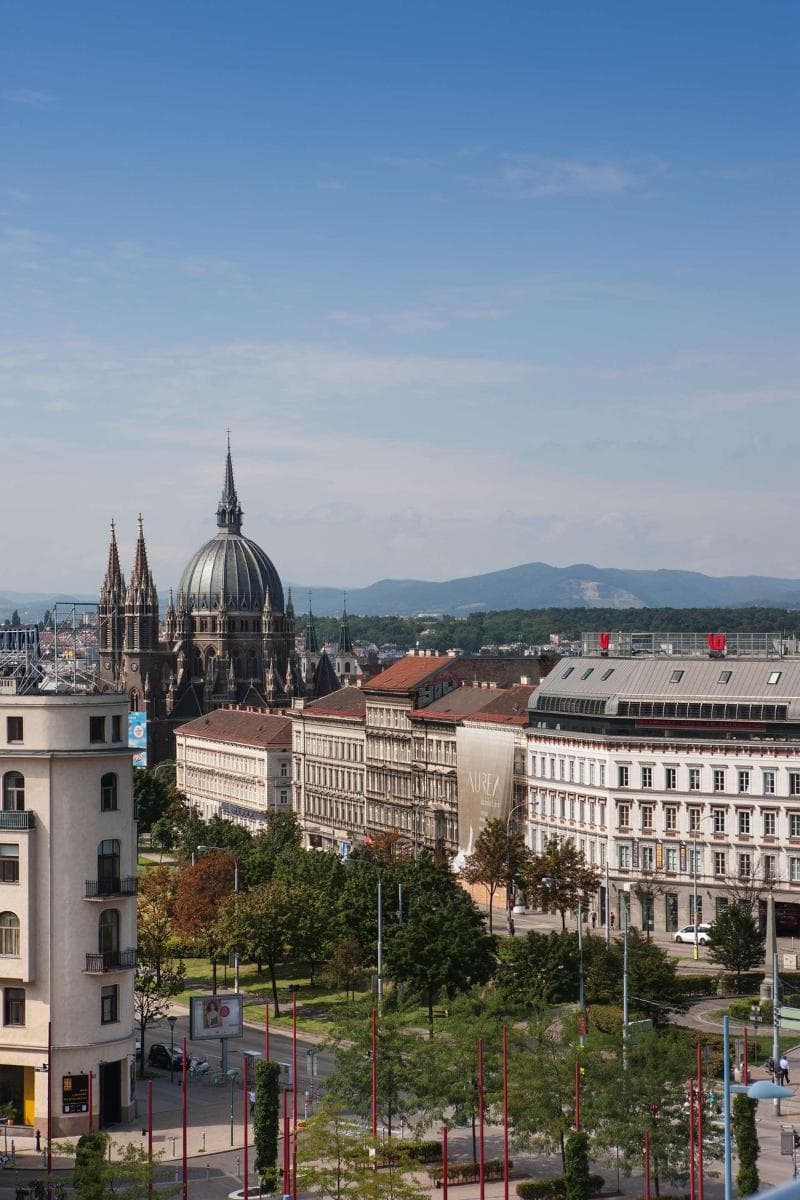InterCityHotel Wien 4