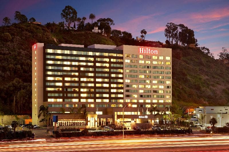 Hilton San Diego Mission Valley 4