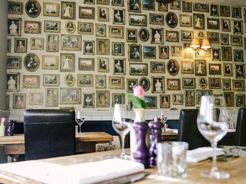 Bull Hotel 3