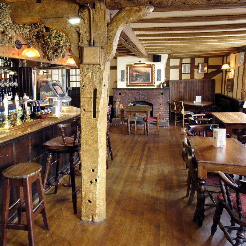 The White Hart photo 1