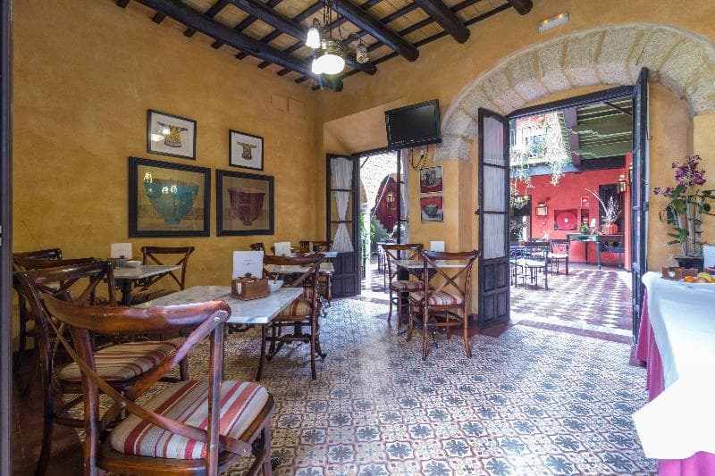 La Casona de Calderon 3