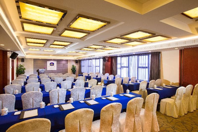 Best Western Premier Ocean Hotel 3