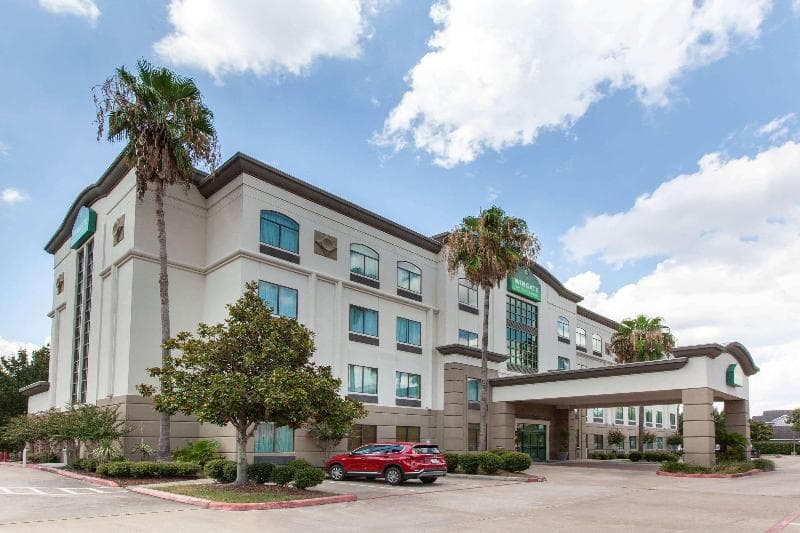 Wingate by Wyndham Houston / Willowbrook 2